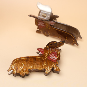 Pince à cheveux requin motif Teckel de dessin animé, pince à cheveux vintage en forme d'animal, accessoires décoratifs pour cheveux pour femmes - Product Image 4