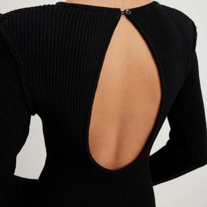 2024 nuovo Design Casual abito a costine a girocollo aderente <span class=keywords><strong>maniche</strong></span> <span class=keywords><strong>lunghe</strong></span> aperte sul retro Mini abito <span class=keywords><strong>nero</strong></span> da donna - Product Image 5