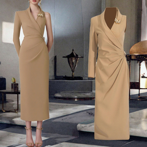 OUDINA Elegante Vestido Largo Liso para <span class=keywords><strong>Mujer</strong></span> Nuevo Cuello en V Manga Única <span class=keywords><strong>Cortavientos</strong></span> Tridimensional Efecto Trenzado Oficina Formal - Product Image 2