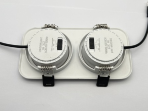 Luz LED Empotrable de Techo COB 2x10W, 3CCT, RA90, Aislada, CA 85-265V, Recorte de <span class=keywords><strong>220mm</strong></span>, Modelo DL 2x10W 3CCT - Product Image 3