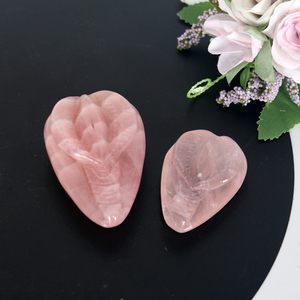 Cristal de Cuarzo Rosa Yoni en Oferta, la Origen de la Vida para la Sanación - Product Image 3
