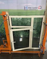 Fenêtre à battant triple vitrage en alliage d'aluminium moderne, à haute efficacité énergétique, isolée thermiquement, avec certification Energy Star