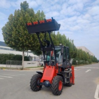 Hochleistungs-Minibaggerlader mit Anbaugeräten, 4x4-Baggerlader für Kommunaltechnik und Landwirtschaft