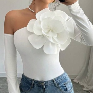 T-shirt ajusté à manches longues et épaules dénudées pour femme, nouveau style, décoré de fleurs 3D, tendance - Product Image 2