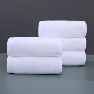 Toalla <span class=keywords><strong>de</strong></span> <span class=keywords><strong>Baño</strong></span> Grande para Hotel y Salón <span class=keywords><strong>de</strong></span> Belleza, <span class=keywords><strong>de</strong></span> Algodón Puro y Grueso, con Diseño <span class=keywords><strong>de</strong></span> Logotipo Personalizado OEM, Absorbente <span class=keywords><strong>de</strong></span> Agua - Product Image 4