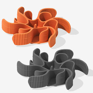 Designable Soft Elastic Eco-friendly Silicone Slow Feeder Dog & Cat Bowl <b>Suction</b> <b>Cups</b> Waterproof Foldable Training Licking Dish - Product Image 3