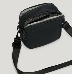 Wholesale Custom Water Resistant PU Single <b>Shoulder</b> <b>Bag</b> Fashionable Vegan Messenger <b>Bags</b> Men's Mini Crossbody <b>Bag</b> Button - Product Image 2