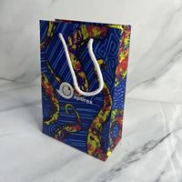Sac en papier personnalisé avec poignée en coton, matériaux recyclés, design de luxe pour lunettes de soleil et montres, vente en gros