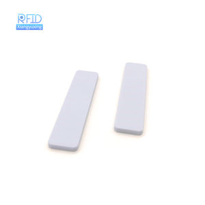 Tag RFID UHF Silikon 865-928mhz untuk Laundry Industri, Handuk, dan Sprei yang Dapat Dicuci - Product Image 3