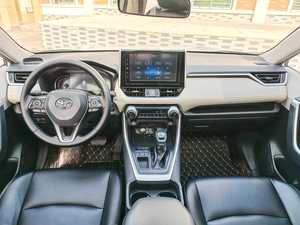 Crossover Usado: <span class=keywords><strong>Toyota</strong></span> <span class=keywords><strong>RAV4</strong></span> 2.0L 2020, Versión <span class=keywords><strong>Style</strong></span>, Rendimiento Confiable, Bajo Consumo de Combustible, Auto Perfecto para la Ciudad - Product Image 4