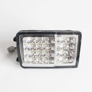 Pièces de carrosserie de camion japonais feux de camion universels à LED feux de position latéraux feux arrière - Product Image 4