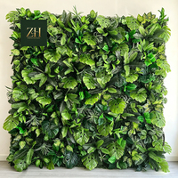 Mur végétal de luxe en tissu de soie, murs de fleurs artificielles, murs de palmiers du voyageur pour fêtes d'anniversaire et séances photo