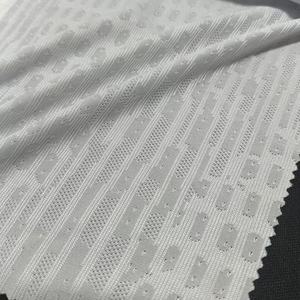 <span class=keywords><strong>Tissu</strong></span> sportif en maille jacquard <span class=keywords><strong>blanc</strong></span> en polyester recyclé GRS 100 % Dry Fit pour vêtements de sport respirants - Product Image 3