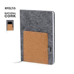 Cuaderno/Agenda Multifuncional Personalizado A5 con Tapa Dura de Fieltro RPET Reciclado, Juego de Cuadernos Promocionales con Bolsillo de Corcho y Papel Offset - Product Image 1