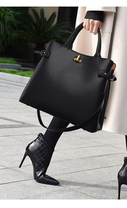 Borsa da Donna in Pelle Lucida di Alta Qualità, Borsa a Spalla Grande Capacità per Affari, Borsa Personalizzabile con Logo - Product Image 6