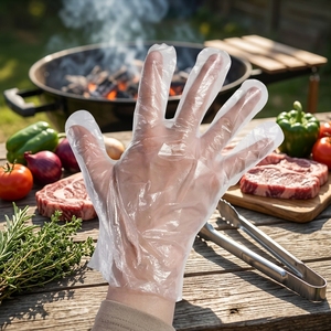 Gants en polyéthylène haute densité (HDPE) épais et résistants, jetables, de qualité alimentaire, pour la transformation de la viande, les boucheries, les cuisines grasses et le nettoyage. - Product Image 1