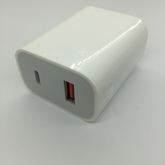 PD+QC 3.0 Super Fast Charger