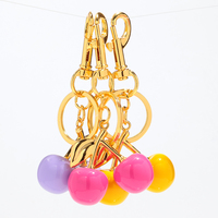 Mignon sac à dos décontracté pendentif sac à main accessoires Macaron couleur douce fille acrylique cerise porte-clés comme cadeau pour les meilleurs amis