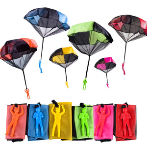 Enfants Nylon Parachute Jouet Armée Soldat Ensemble 6PCS En Plein Air Active Play Sport Jeu - Product Image 1