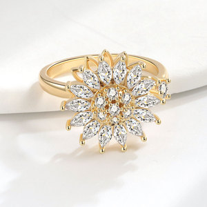 Nuovo Prodotto Transfrontaliero: <span class=keywords><strong>Anello</strong></span> Girevole in <span class=keywords><strong>Argento</strong></span> Puro S925 <span class=keywords><strong>con</strong></span> Design Femminile di Nicchia, <span class=keywords><strong>Anello</strong></span> Rotante alla Moda e Trendy - Product Image 3