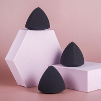 Éponge de maquillage professionnelle lissante en polyuréthane sans latex, lavable, pour fond de teint et contour liquide, de la marque Gracedo Cosmetics