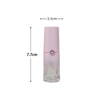 Envase de brillo labial en tubo, diseño floral, botella vacía exprimible para bálsamo labial líquido de 3.8ml, tapa con serigrafía, brocha, embalaje para colorete.
