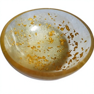 Grande statue en résine écologique, modèle motif, peinte à la main, design tendance, jaune ROYAL, artisanat naturel, pour table de cuisine Uttar - Product Image 1