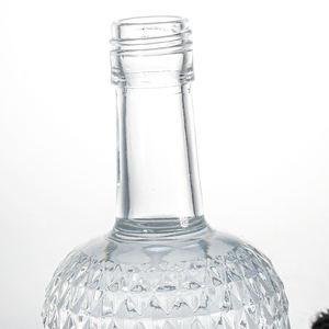 700ml 750ml OEM khắc mô hình tùy chỉnh hình dạng Tequila rượu mạnh uống Vodka Gin rượu chai thủy tinh - Product Image 2