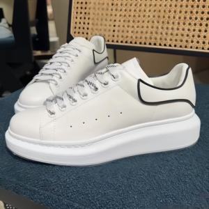 Sneakers MQ de haute qualité, unisexes, grande taille, élégantes et tendance, chaussures de marche décontractées pour femmes, respirantes et légères, chaussures de course - Product Image 2