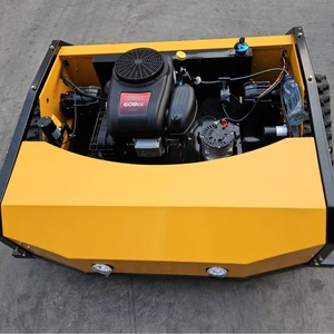 Petite tondeuse à gazon télécommandée autotractée pour l'élagage et le désherbage des propriétés, des communautés, des vergers et des terres agricoles - Product Image 4