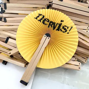 Wholesale Japanese Classic Style Travel Fan With Short Wooden Handle Fan Business Gift Painted Origami Pp Hand Fan Technique