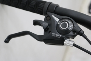 Bicicleta de Montaña de Tamaño Pequeño para Niños y Niñas, Aprendizaje Seguro de Conducción con Soporte y Guardabarros - Product Image 3