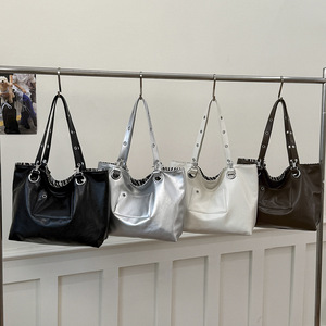 Bolso de Mano de Alta Gama para Mujer, de Gran Capacidad, de Doble Cara, de PU, para Viajes Diarios, Nueva Moda 2026 - Product Image 3