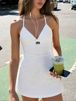 Robe de yoga unie à col en V et bretelles spaghetti, avec soutien-gorge intégré, dos nu, séchage rapide, pour femme, idéale pour le fitness et le sport estival