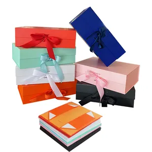 Customized Pattern Magnetic Gift Boxes Wholesale Birthday Box Gift Set Flat Folding Clear Gift Boxes White Pink Blue