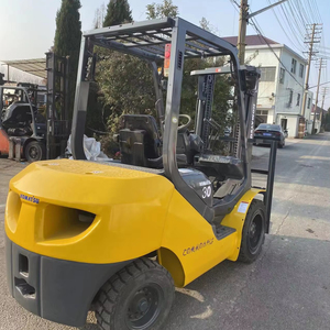 À vendre : Excavatrice Komatsu FD30 d'occasion, état quasi neuf (99%), classe 30 tonnes, faible nombre d'heures, prête à l'emploi, moteur diesel, mât simple. - Product Image 1