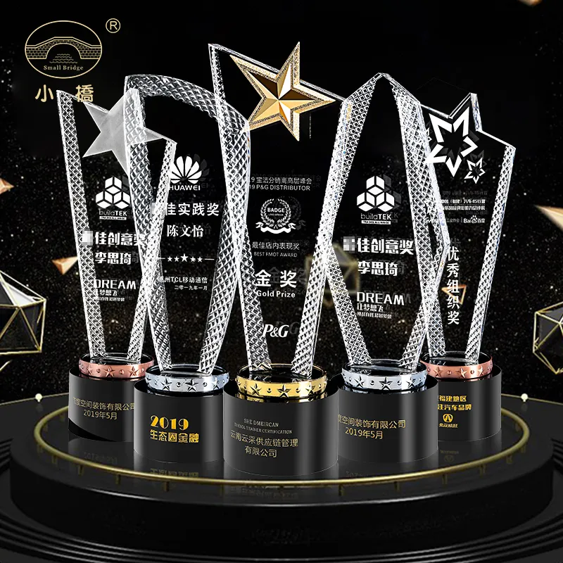 Atacado de artesanato de fábrica profissional, metal dourado personalizado estrela cristal troféu placa troféu