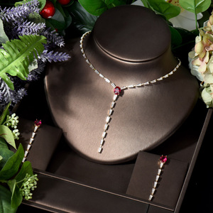 HIBRIDE brillant longue goutte mariée 2 pièces collier boucle d'oreille <span class=keywords><strong>ensemble</strong></span> de bijoux <span class=keywords><strong>pour</strong></span> femmes robe de mariée accessoires <span class=keywords><strong>ensemble</strong></span> de bijoux N-770 - Product Image 1