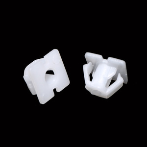 Auto Body Trim <b>Clip</b> Plastic Fastener For Hyundai <b>Car</b> Door Panel Interior Replacement Repair Use - Product Image 1