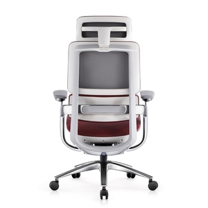 Silla de Oficina Ejecutiva Giratoria de Lujo con Respaldo Alto, en Cuero PU, Ergonómica, con Brazos para Mayor Comodidad - Product Image 4
