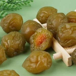 <span class=keywords><strong>Prugne</strong></span> <span class=keywords><strong>Verdi</strong></span> Biologiche Conservate con Sale Secco e Zucchero, Diverse Modalità di Conservazione, Confezione da 1kg, Durata di Conservazione 12 Mesi - Product Image 4