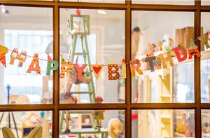 Banderas Personalizadas con Diseño de Casa de Dulces para Decoración de Fiestas de <span class=keywords><strong>Cumpleaños</strong></span>, Habitaciones Infantiles, Pancartas Adorables - Product Image 3