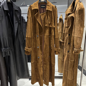 Primavera 2025 Vendite di Successo <span class=keywords><strong>Trench</strong></span> Doppio Petto da Donna in <span class=keywords><strong>Pelle</strong></span> Scamosciata Giacca in Vera <span class=keywords><strong>Pelle</strong></span> Cappotto Lungo da Donna - Product Image 2