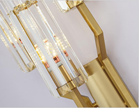 Applique murale LED dorée de luxe moderne avec lumière blanc chaud, élégante pour chambre, salle de bain et décoration intérieure