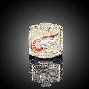 NHL2002 Detroit Red Wings Championnat Anneau Haute Qualité Style Classique Alliage Or Collège Jeux Commémoratifs Anneau À La Mode - Product Image 2