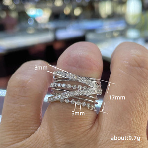 Anello a strati con linee incrociate da donna, accessorio semplice ed elegante per l'uso quotidiano - Product Image 3