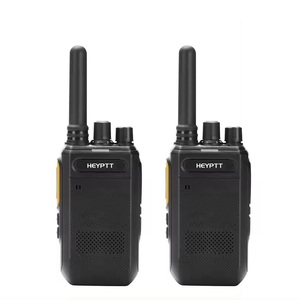 Quansheng TG-200 chuyên nghiệp cầm tay Walkie Talkie dài chờ & phạm vi rộng với USB sạc & công nghệ không dây - Product Image 2