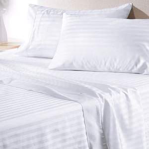Ensemble de draps plats à rayures blanches en pur coton Doux au toucher Entretien facile Parfait pour les hôtels Resorts et l'utilisation quotidienne de la chambre à coucher à domicile - Product Image 1