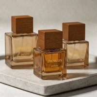 Flacon pulvérisateur en verre personnalisé de 50 ml et 100 ml avec bouchon en bois, portable, anti-lumière, mat, rechargeable, pour diffuseur