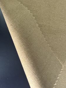 <span class=keywords><strong>Ibena</strong></span> FR Viskose-Twill-Stoff 350gsm Leichtgewichtig Gold Flammhemmend für Metallguss-Schutz & Chemikalienschutz - Product Image 2